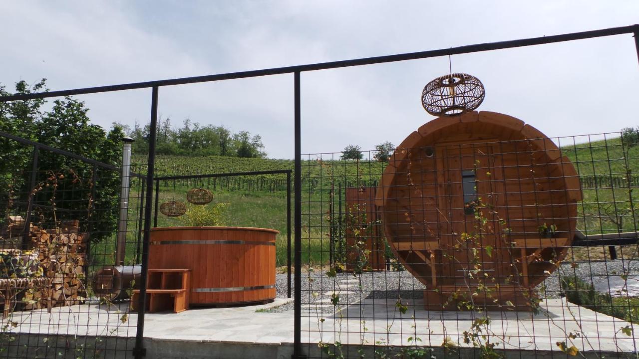 Sotto La Vigna Charm Stay Adults Only Vacation Suite Appartment Montegrosso dʼAsti Extérieur photo