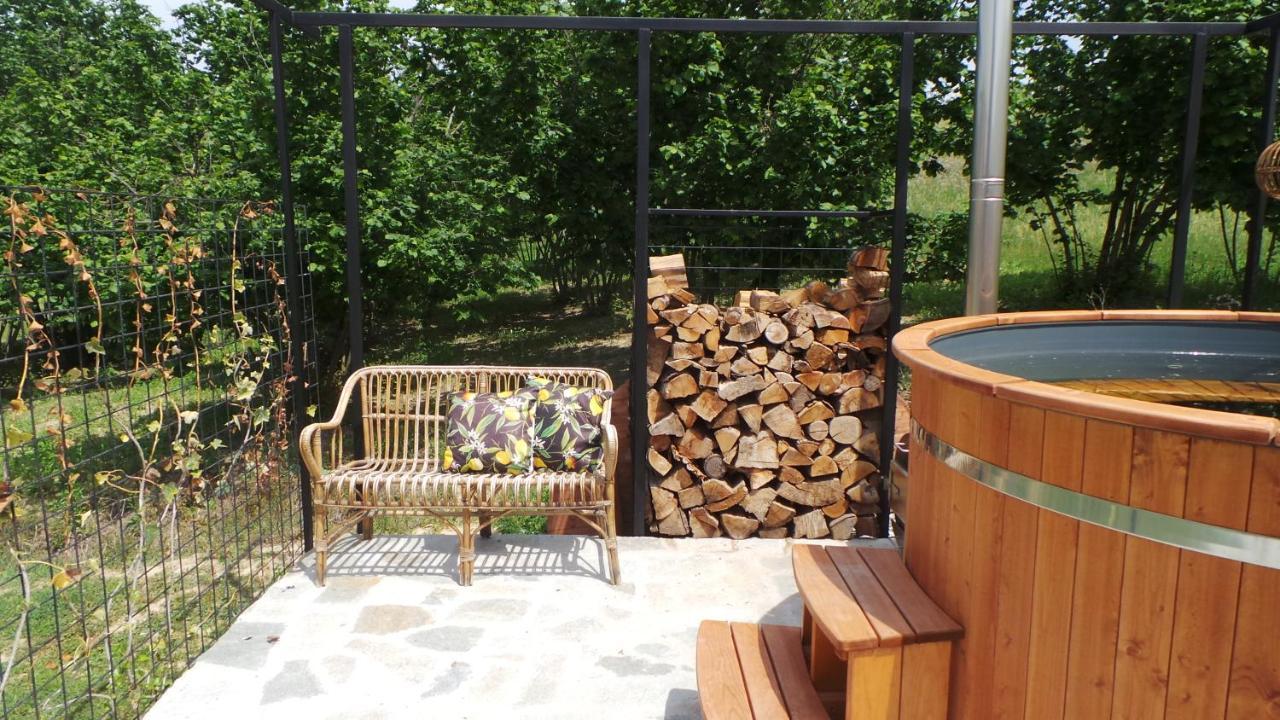 Sotto La Vigna Charm Stay Adults Only Vacation Suite Appartment Montegrosso dʼAsti Extérieur photo